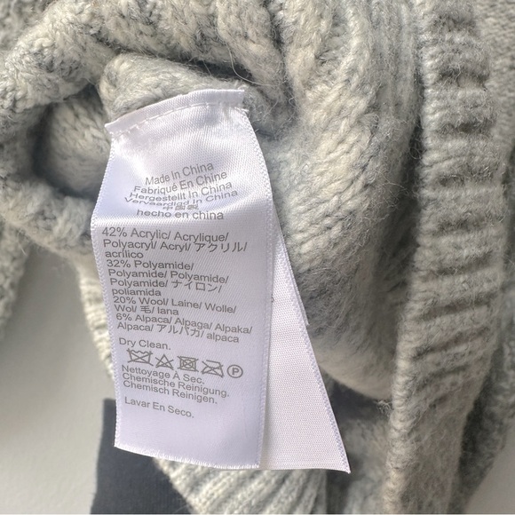 J.Crew Grey Sweater NWT - Picture 4 of 4